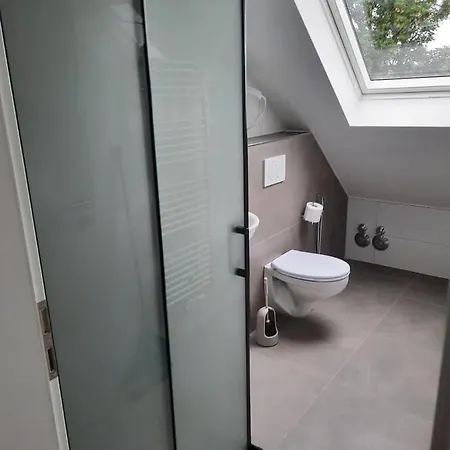 - Free Parking - Wifi - Kitchen