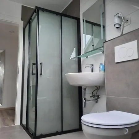 - Free Parking - Wifi - Kitchen Apartamento Essen
