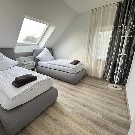 - Free Parking - Wifi - Kitchen