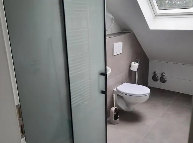 - Free Parking - Wifi - Kitchen